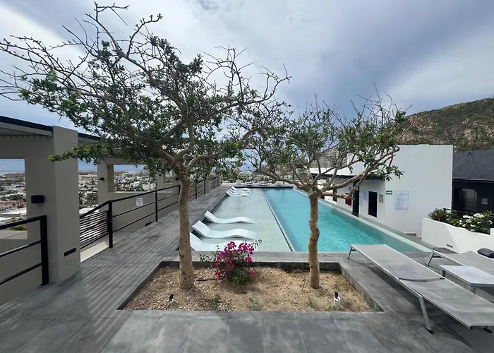 Rooftop Escape • Walk To • Luxury * Cabo San Lucas